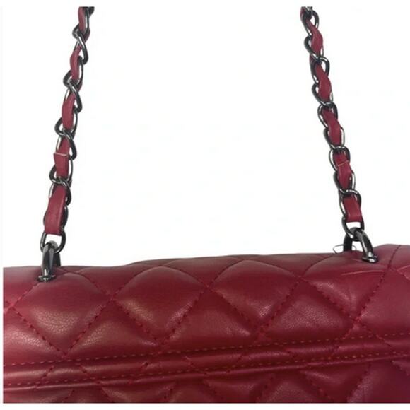 Badgley Mischka Designer Quilted Leather Red Silver Crossbody Purse - Picture 3 of 6